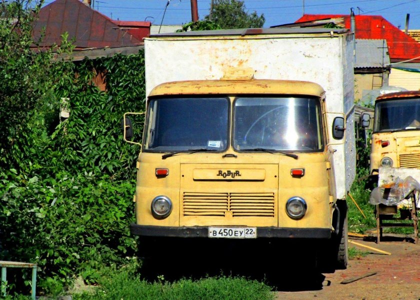 Робур 3000 грузовик