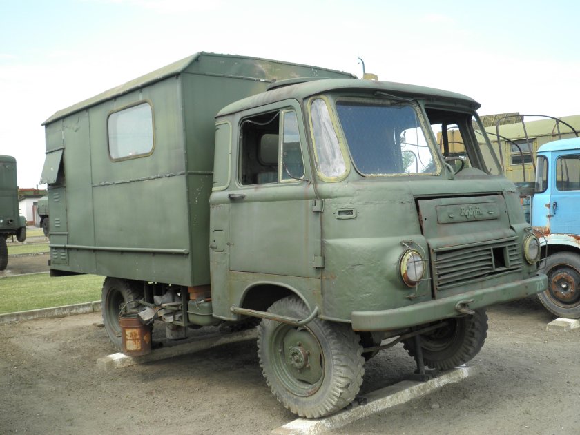 Автомобиль Робур ГДР