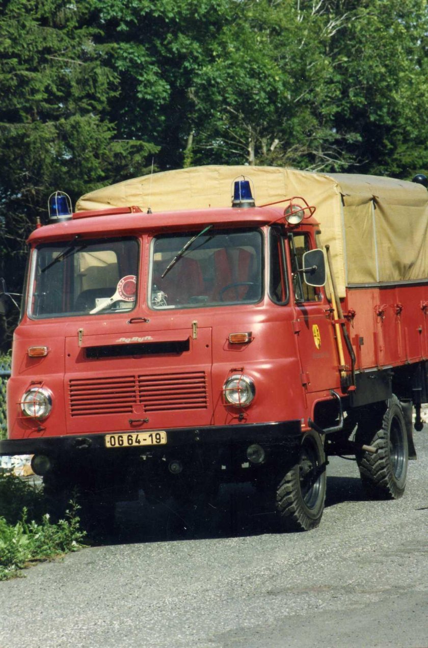 Грузовик ИФА Робур