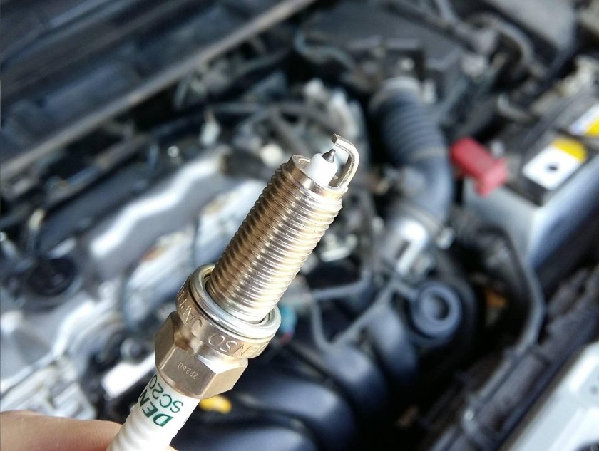 Свеча зажигания