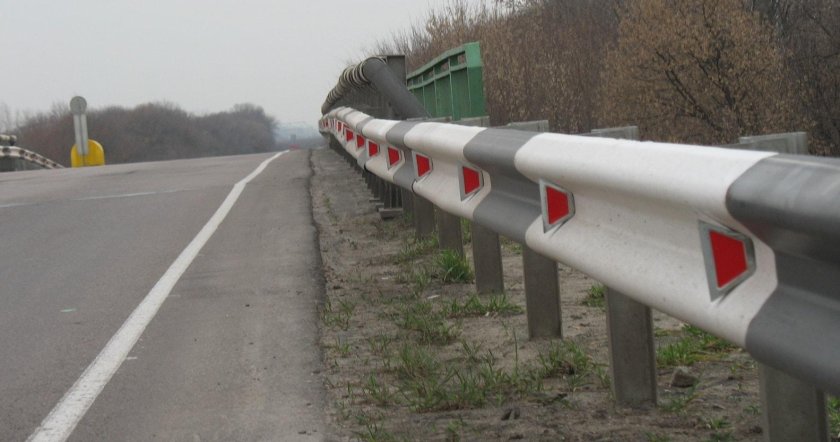 Дорожные ограждения