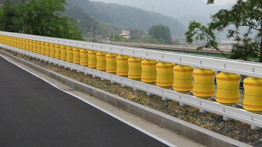 Пластиковое барьерное ограждение