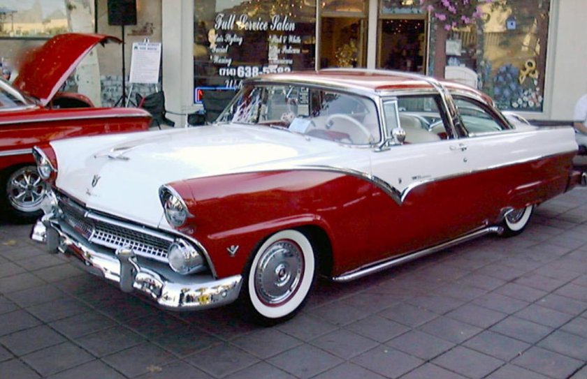 1955 Ford Fairlane Crown Victoria