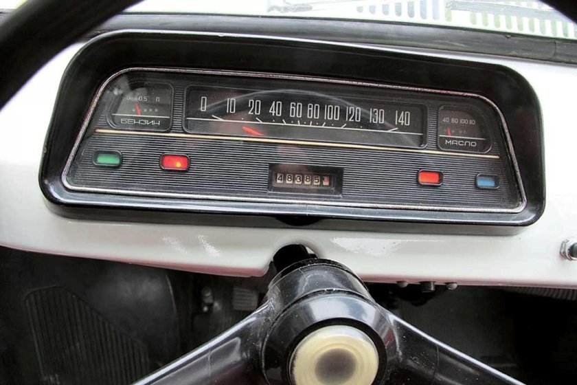ЗАЗ 966 панель приборов