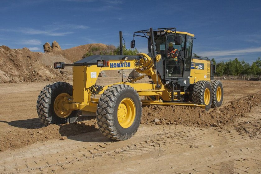 Komatsu gd655