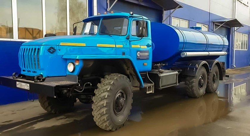 АЦПТ-10 Урал 4320