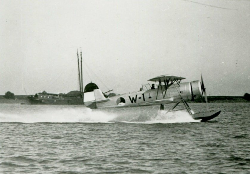 Бе-10 гидросамолёт