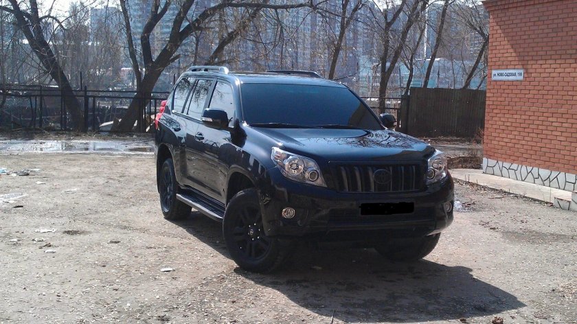 Тойота Прадо 150 черный тонированный
