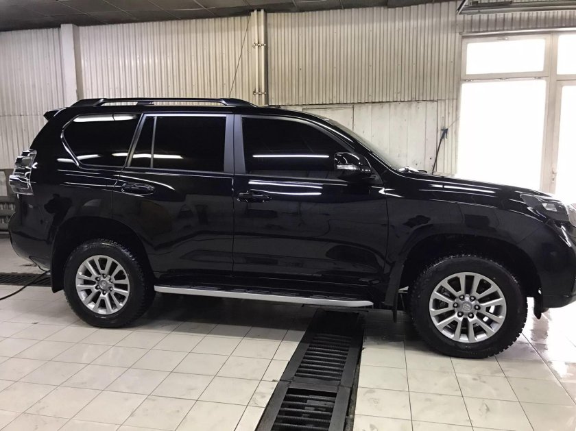 Тойота ленд Крузер Прадо 150