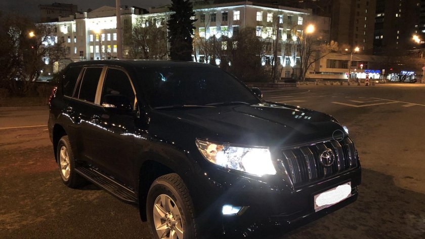 Тойота ленд Крузер Прадо 150 черный тонированный