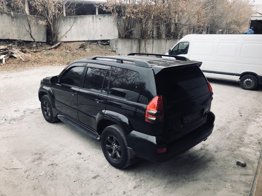 Prado 120 черный тонированный