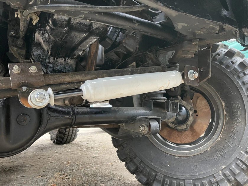 Рулевой демпфер Suzuki Jimny