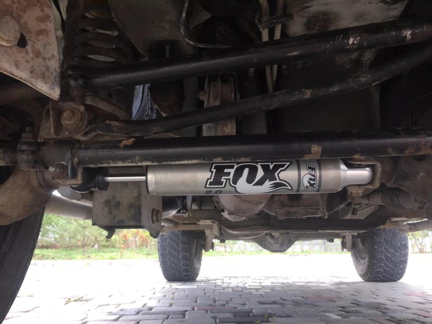 Рулевой демпфер джип Гранд Чероки ZJ