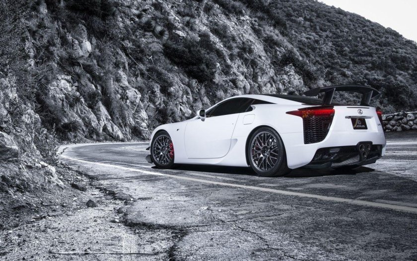 Lexus LFA 2024