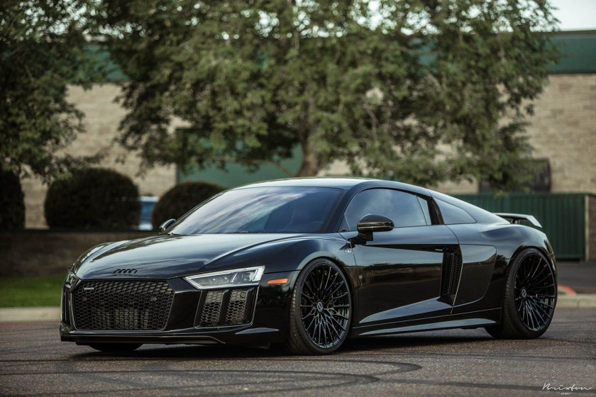 Audi r8 v10