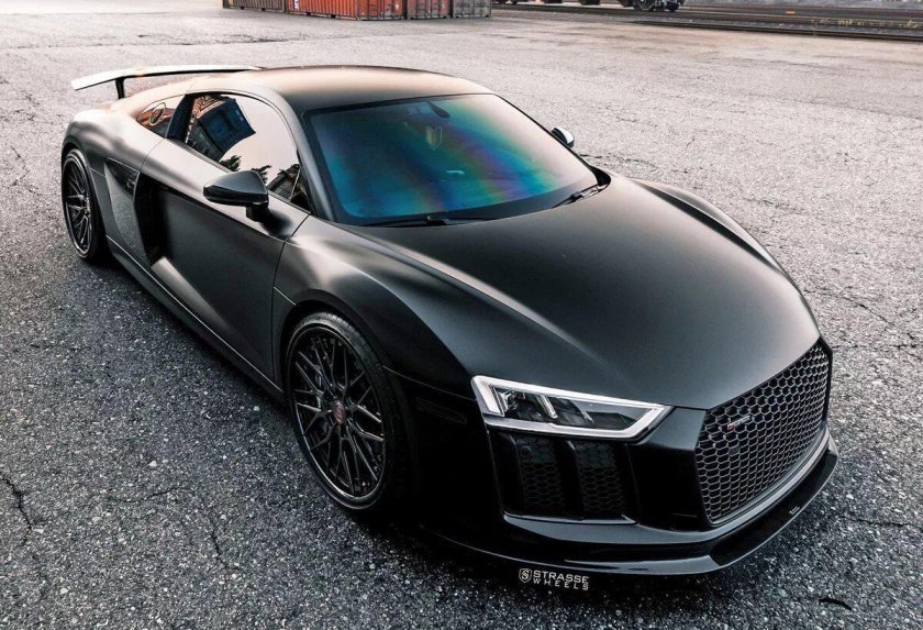 Ауди r8 v10