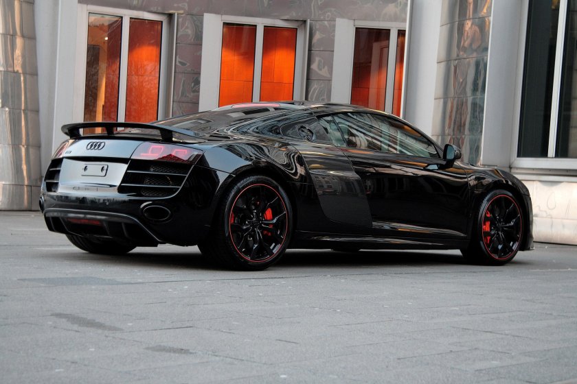 Audi r8 Black Edition