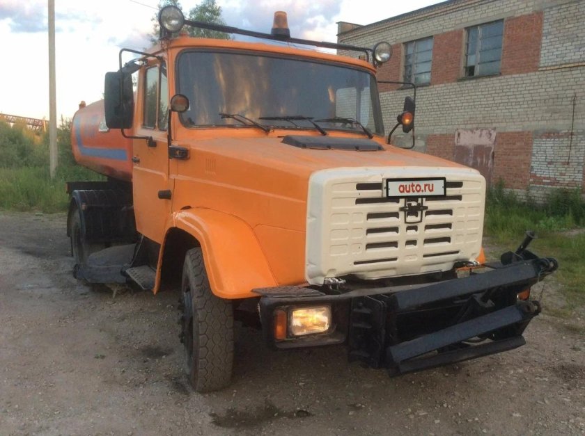 Поливомоечная машина ЗИЛ 4331