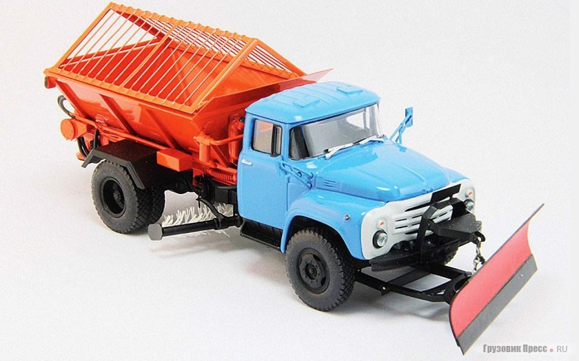 ЗИЛ 130 пескоразбрасыватель