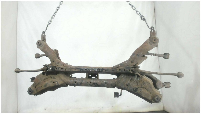 Задняя балка Мазда 6 gg