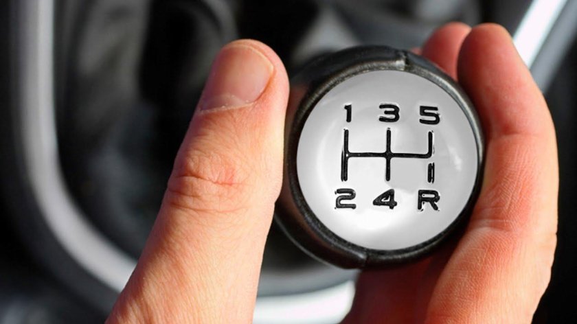 Переключение коробки передач механика