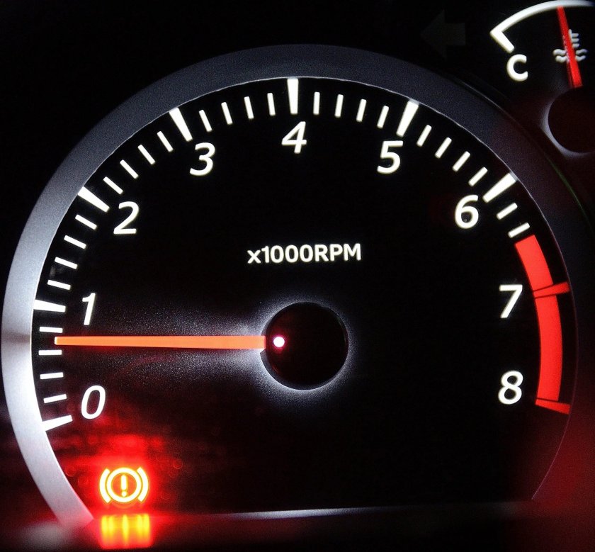 1.4 Тсай расход на холостых