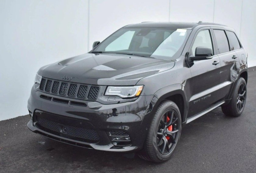 Jeep Grand Cherokee srt 2021