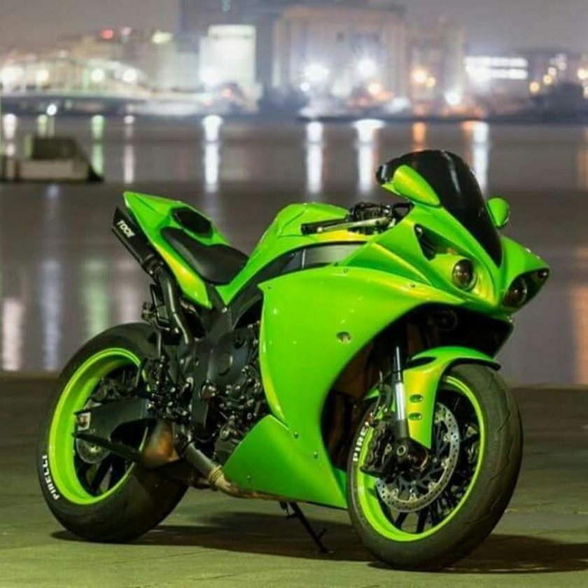 Yamaha YZF r1 зелёный
