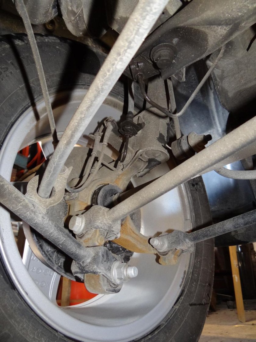 Задняя подвеска Дастер 4х2