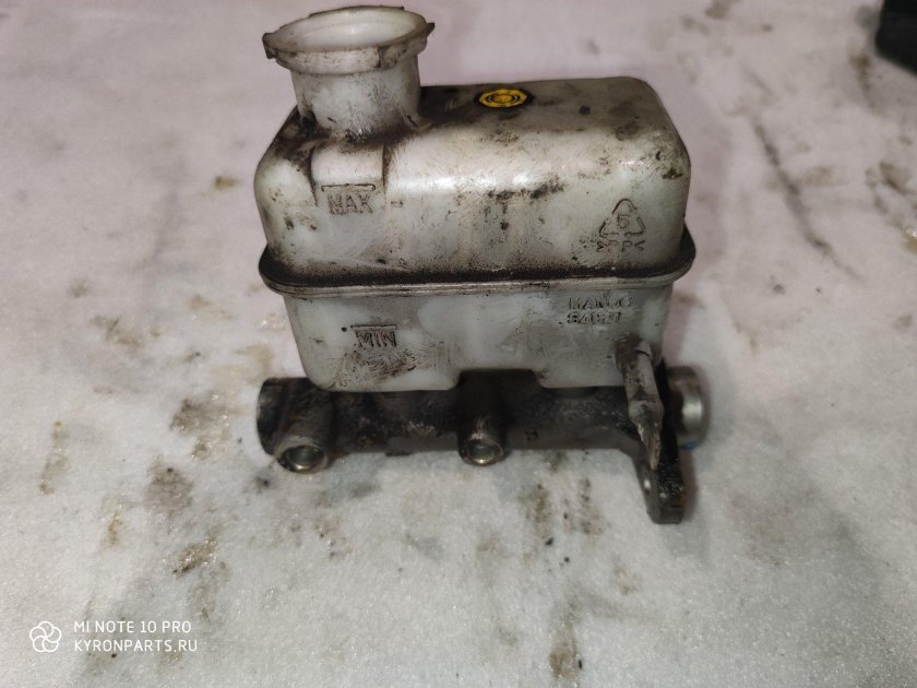 Главный тормозной цилиндр саньенг Кайрон