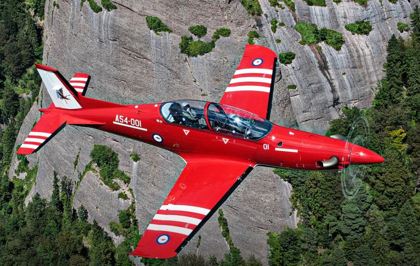 Пилатус РС-21