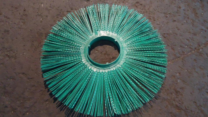 Диск щеточный 180х550 беспроставочный