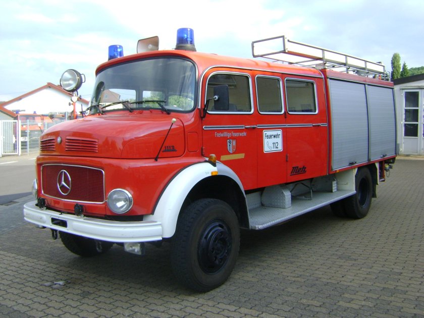 Мерседес 911 грузовой