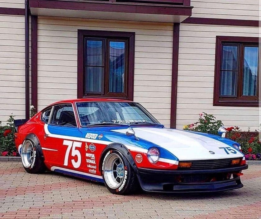 Nissan 240z