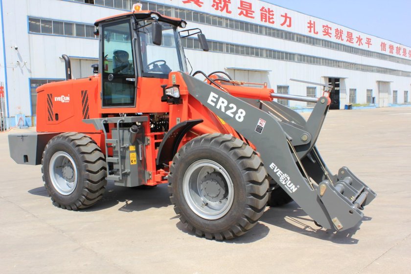 Погрузчик фронтальный Everun
