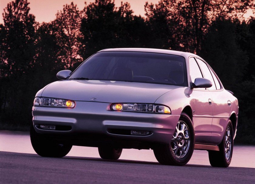 Oldsmobile intrigue 2002