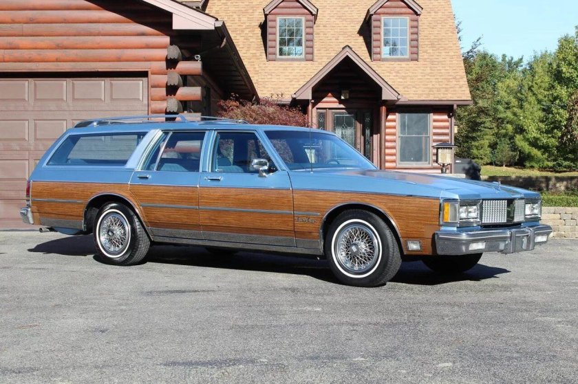 Oldsmobile Custom Cruiser 1992
