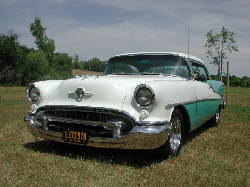 Oldsmobile 88 1955