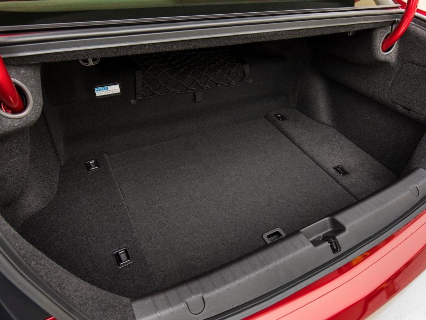 Acura TLX багажник