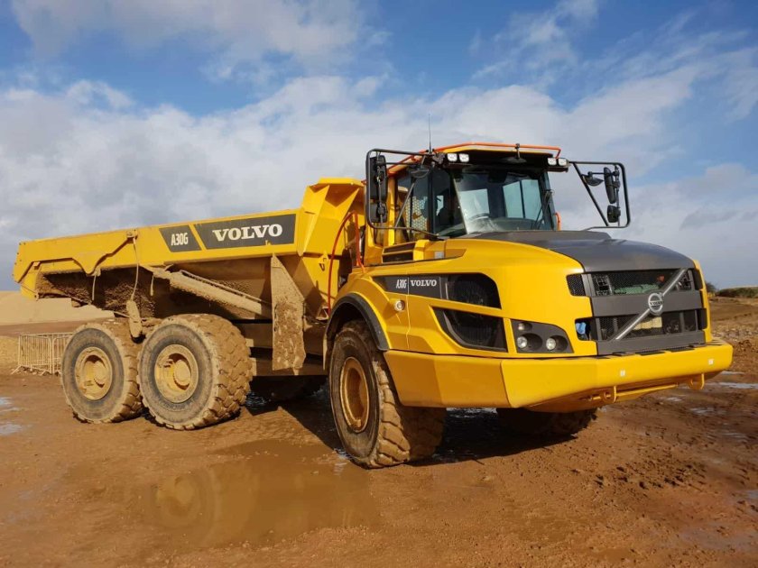 Самосвал Volvo a30g