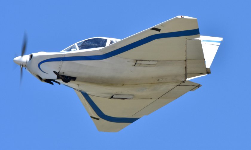 Самолет dyke Delta