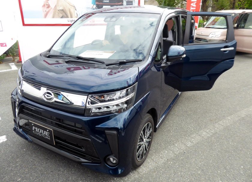 Daihatsu move 2017
