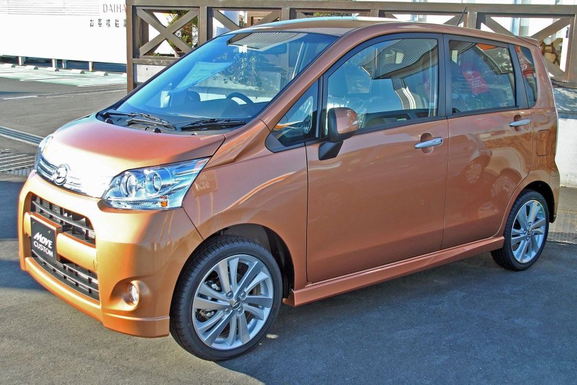 Daihatsu move Custom 2011