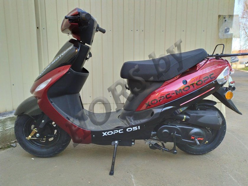Скутер Хорс 051