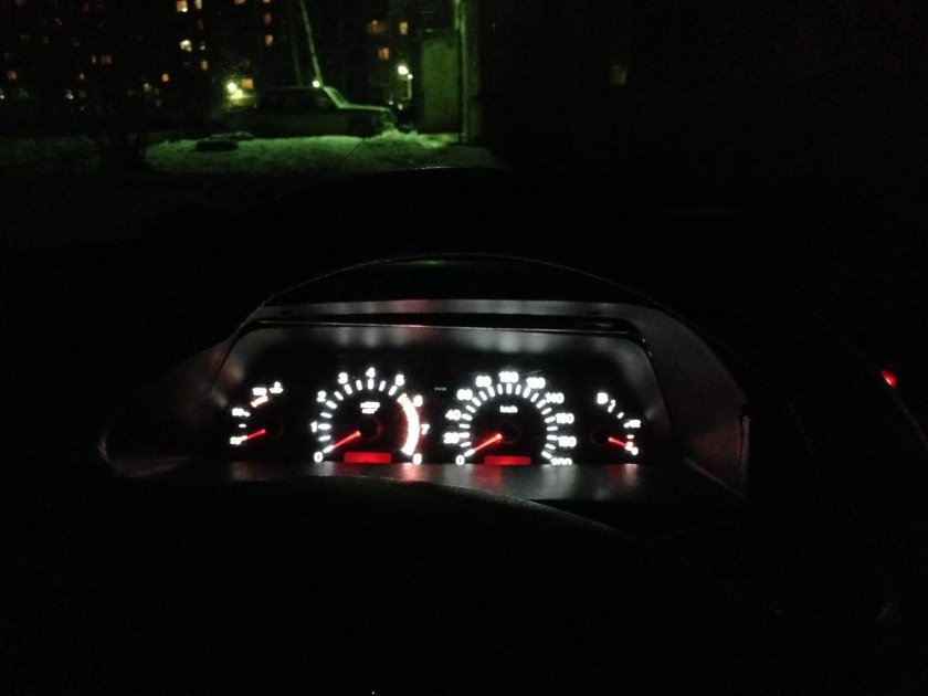 Щиток приборов Гранта на ВАЗ 2114