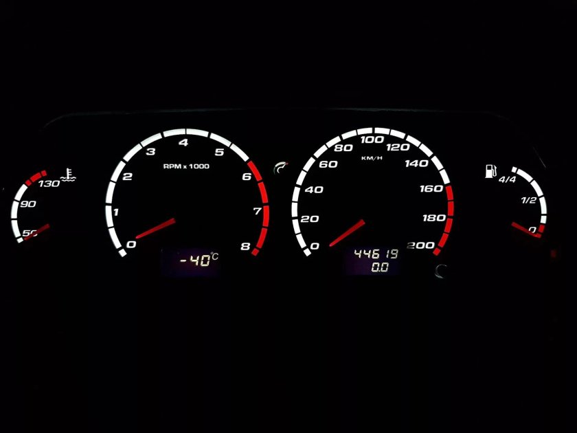 Тюнинговая панель приборов ВАЗ 2114