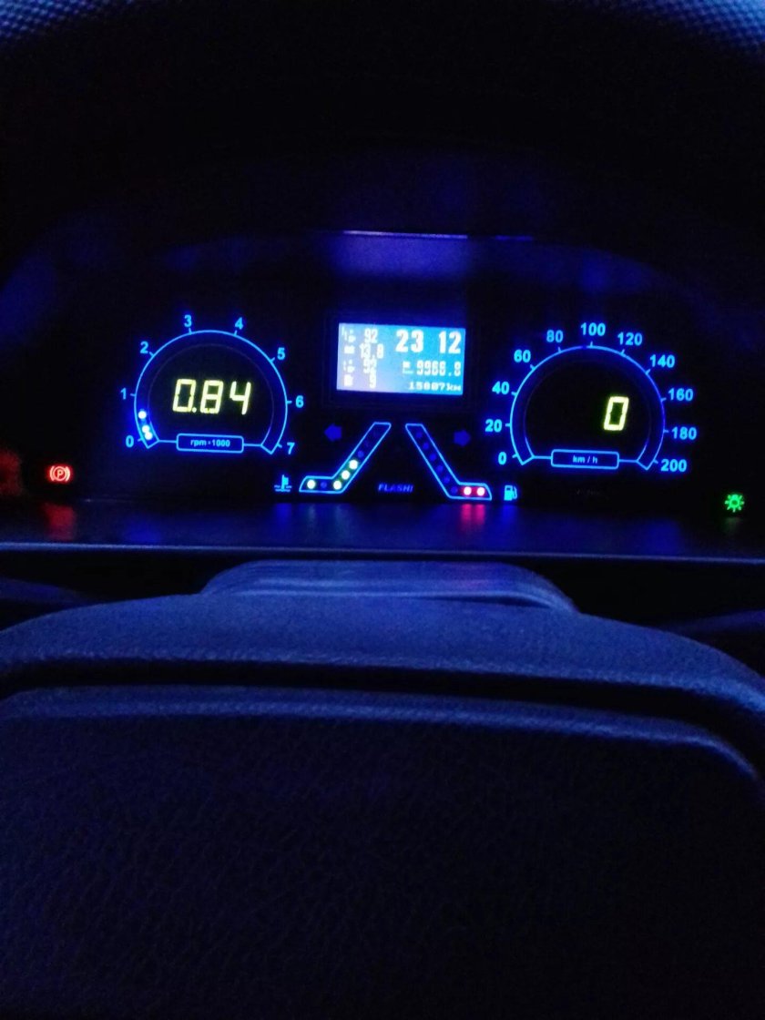Приборная панель ВАЗ 2114 Flash