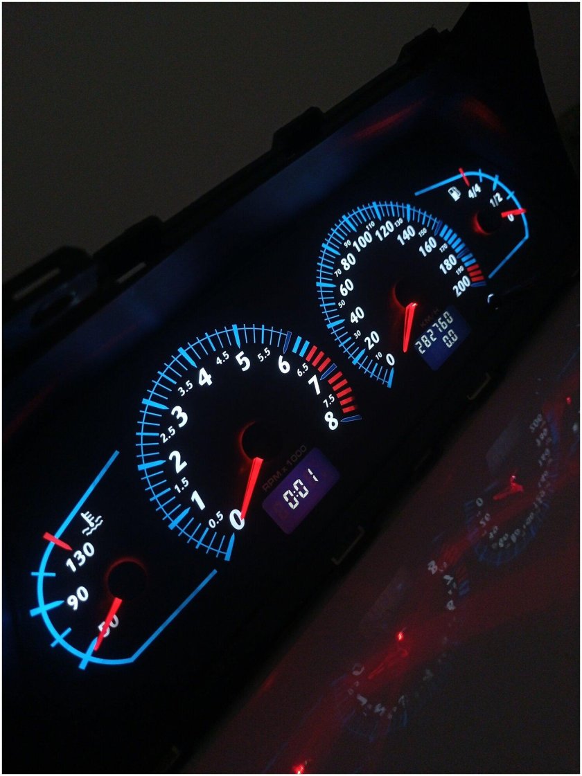 Приборная панель ВАЗ 2115 vdo