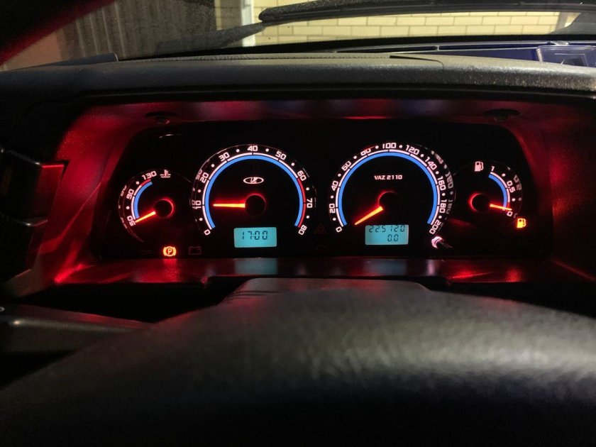 Приборная панель ВАЗ 2114