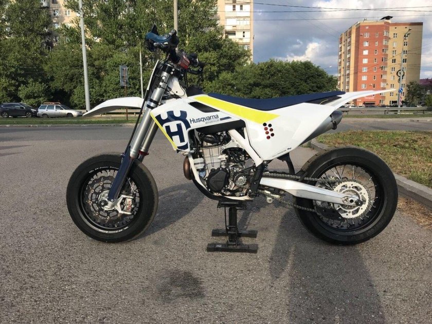 Husqvarna FS 450 Supermoto